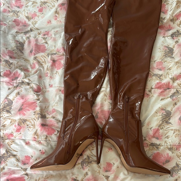 Steve Madden Brown Over-the-Knee Boots with Stiletto Heels - Picture 3 of 6
